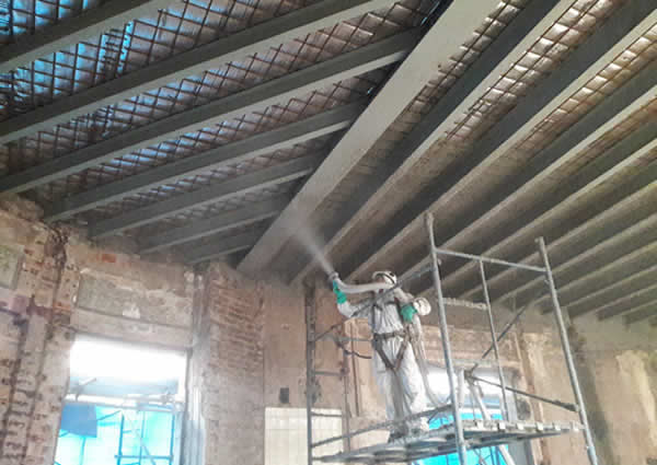 Morteros proyectables contra fuego